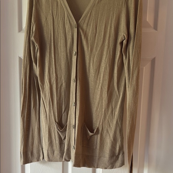 Banana Republic Tan Cardigan Sweater Lightweight Knit - Picture 4 of 5
